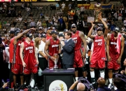 开云体育app-热火逆转晋级，总决赛之战宛如赌局的简单介绍