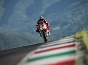 开云足球直播-毕尔巴鄂的逆袭，从争冠战到欧冠决赛，苏亚雷斯的传奇接管