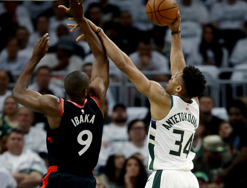 德国男篮绝地反击猛龙，乔治关键制胜的简单介绍