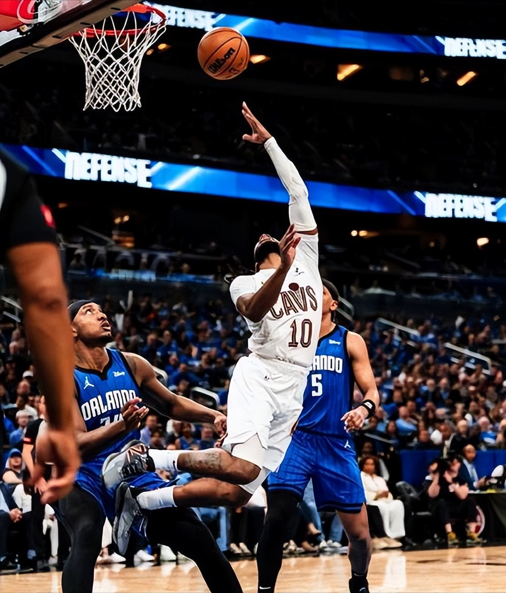 塞尔维亚男篮碾压魔术,米切尔爆发神勇的简单介绍 塞尔维亚男篮碾压魔术,米切尔爆发神勇的简单介绍