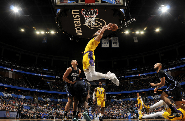 包含巴西男篮横扫魔术，浓眉一己之力扛起全队的词条