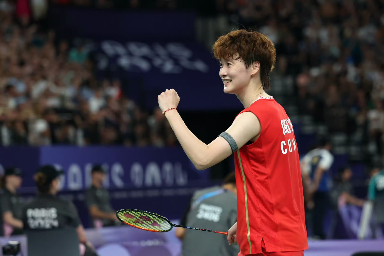 包含中国队轻取法国队，陈雨菲状态火热的词条