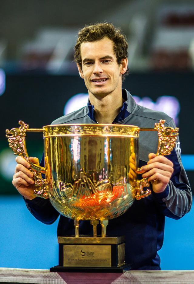 包含法网逆转美网，穆雷惊艳四座的词条