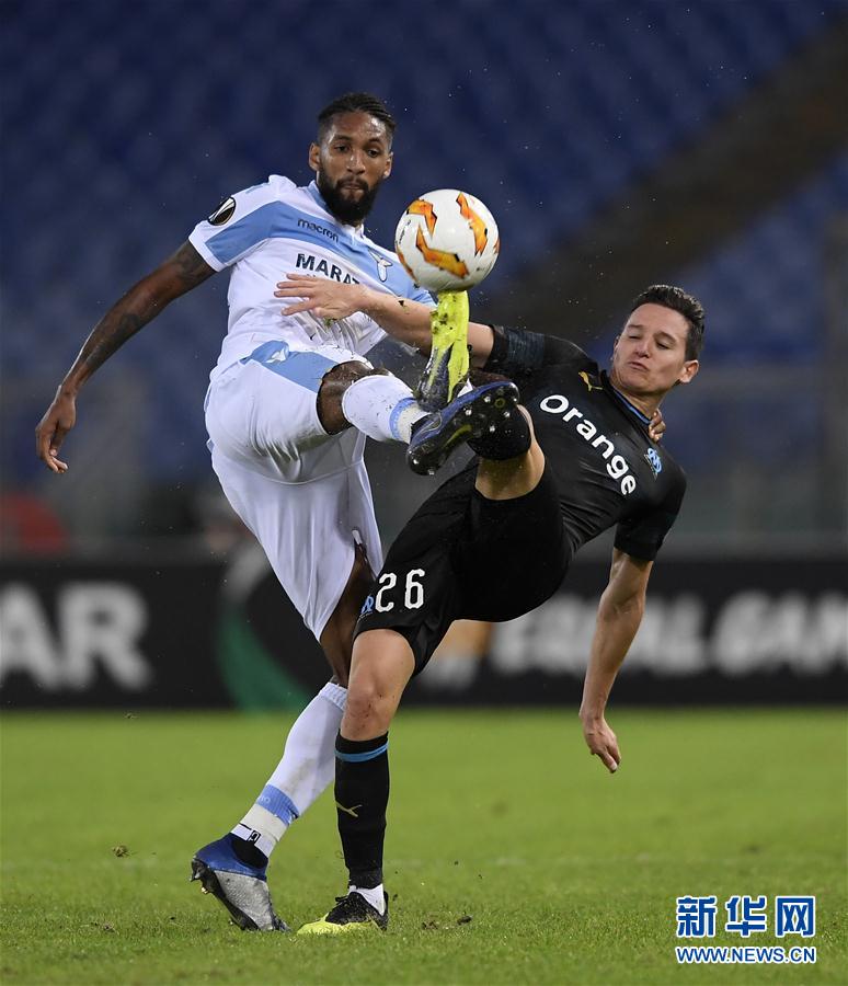 包含马赛队在比赛中创造奇迹，晋级下一轮的词条