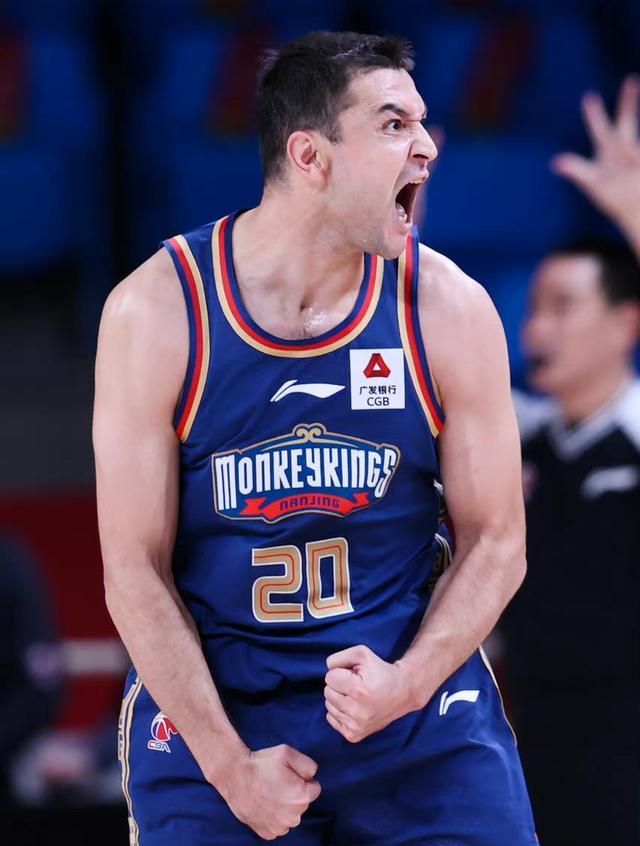 索伦托接连胜出，抢眼表现令人刮目相看