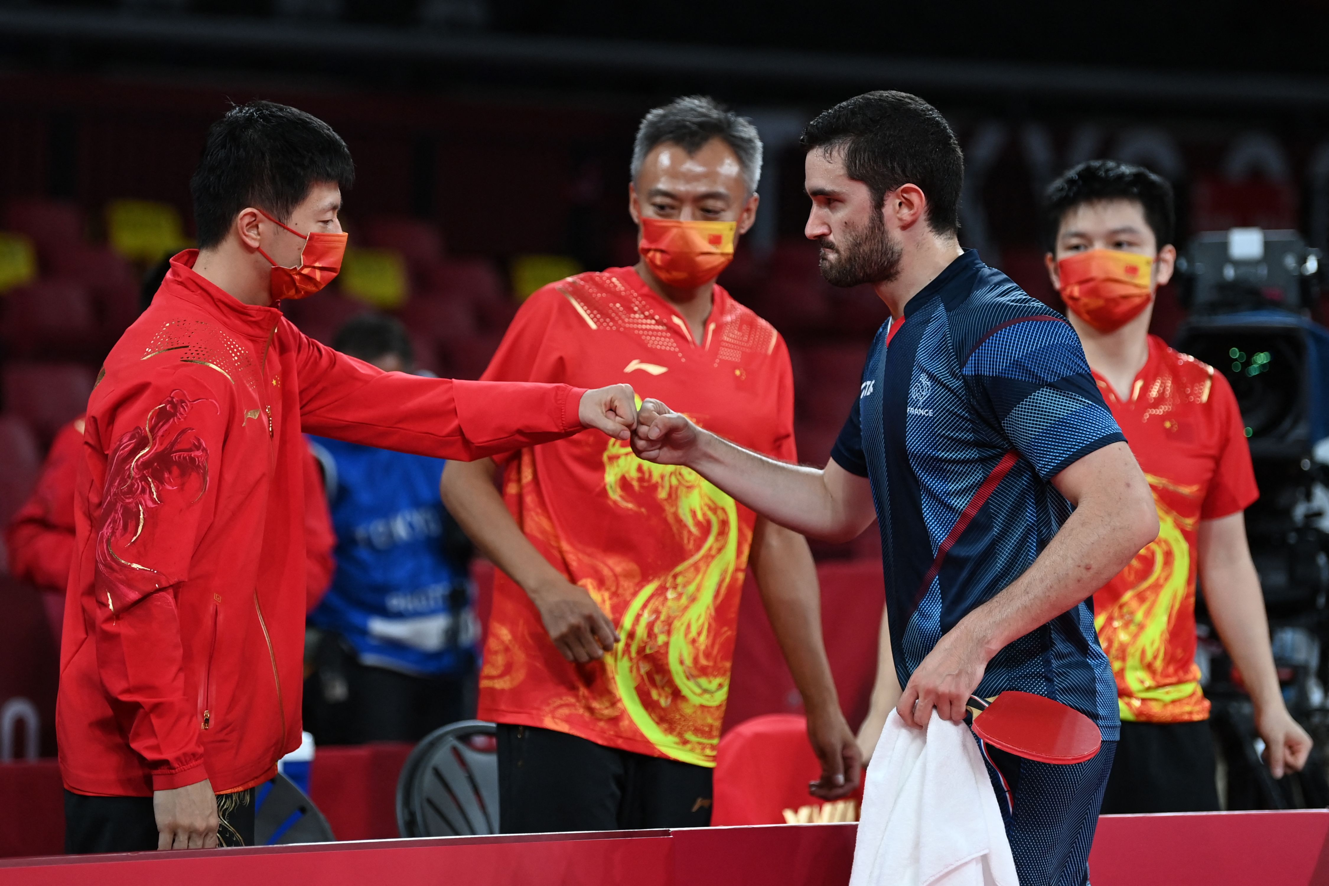 葡萄牙队横扫德国队，马龙高光表现