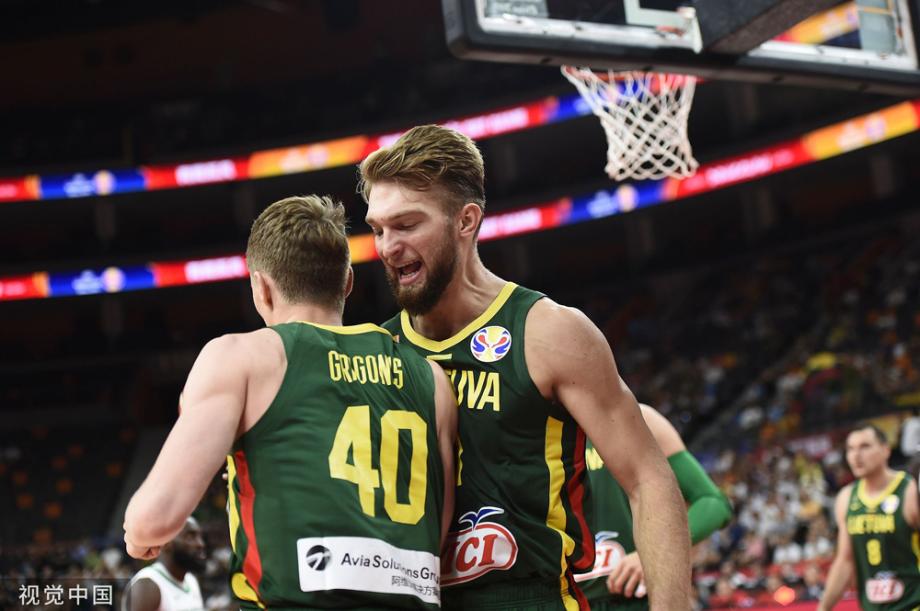 塞尔维亚男篮绝杀立陶宛男篮，哈登三分雨点燃全场的简单介绍