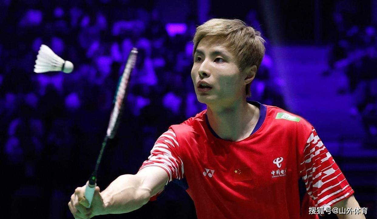 包含中国队轻取马来西亚队，石宇奇刷新纪录的词条