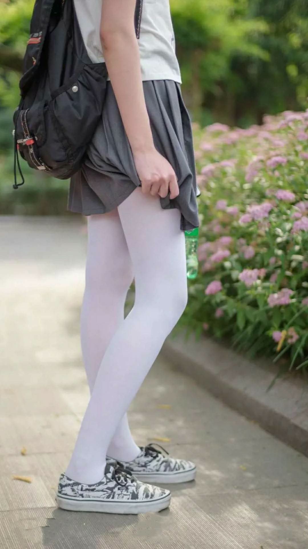 跨界主宰,当布克的赛道狂飙呼应公牛的传奇穿透