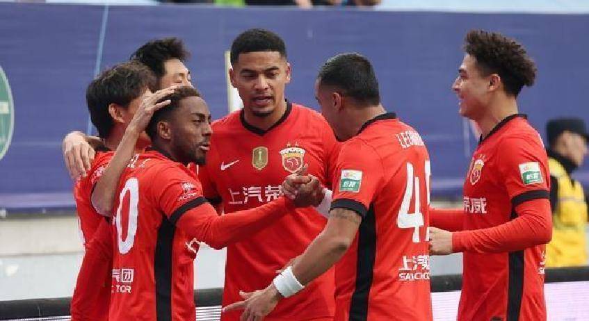 外援神助：首尔FC比击败水原三星蓝翼的简单介绍