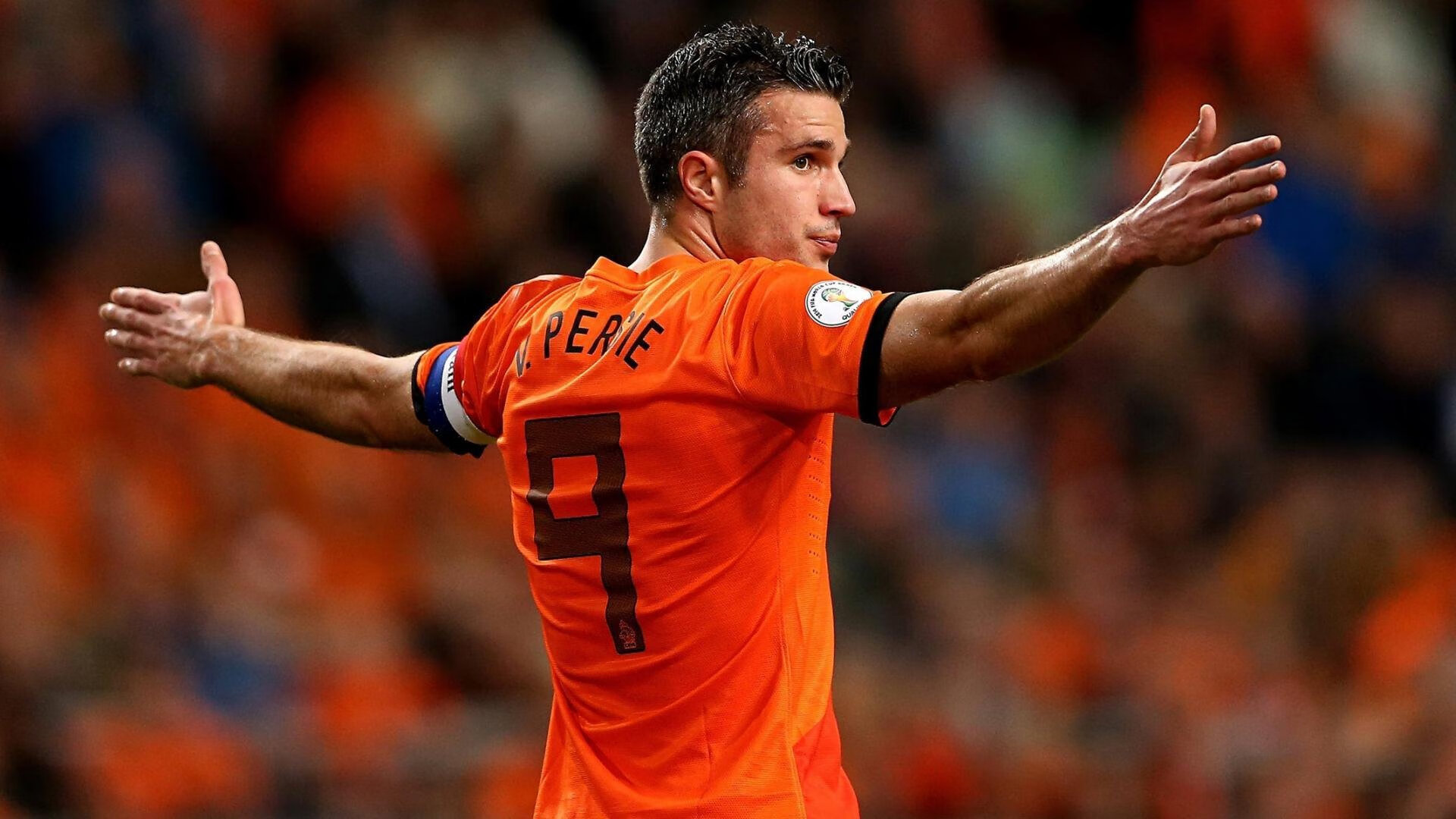 冰岛火力压制AC米兰，奥运周期关键战的战术焦点